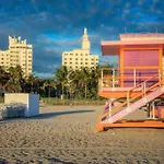 Best Deal! 2 Bedroom Modern Beachfront By Yourent!