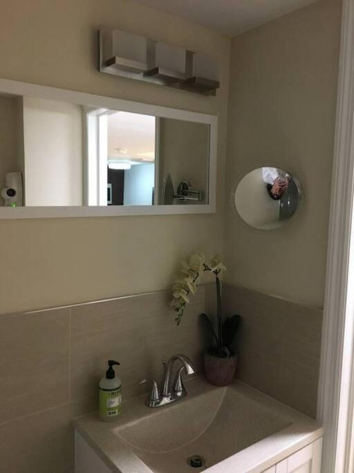 Deal! 2 Bedroom Modern Beachfront By Yourent! Appartamento Miami Beach