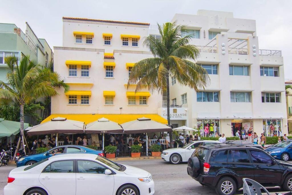 Deal! 2 Bedroom Modern Beachfront By Yourent! Appartamento Miami Beach